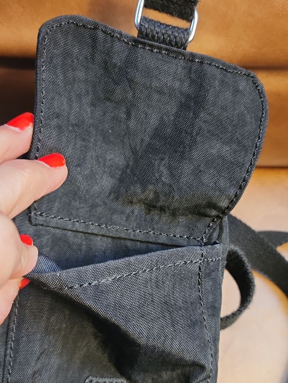 Kipling Crossbody - Picture 4 of 8